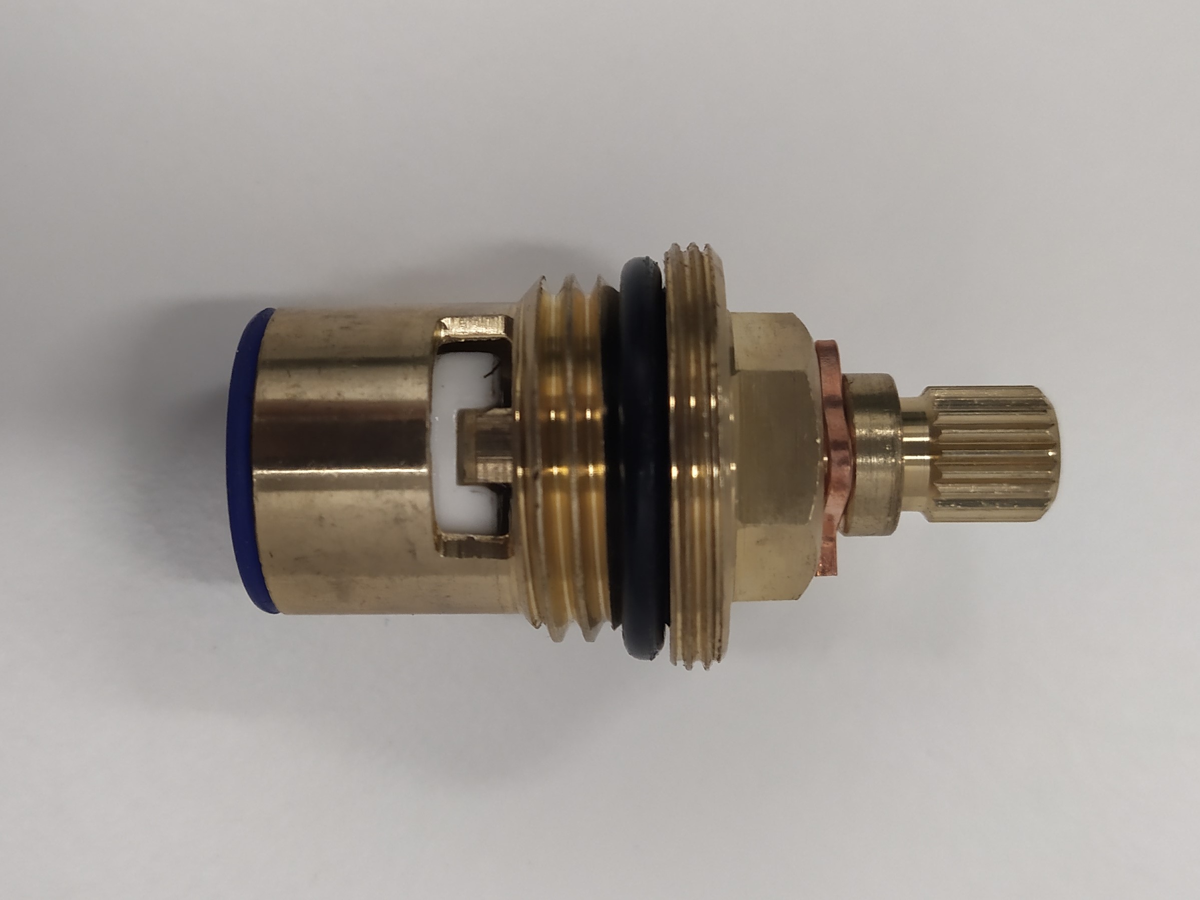 Function switch, for kitchen taps